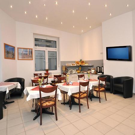 Hotel Apadana Frankfurt Frankfurt am Main Kültér fotó