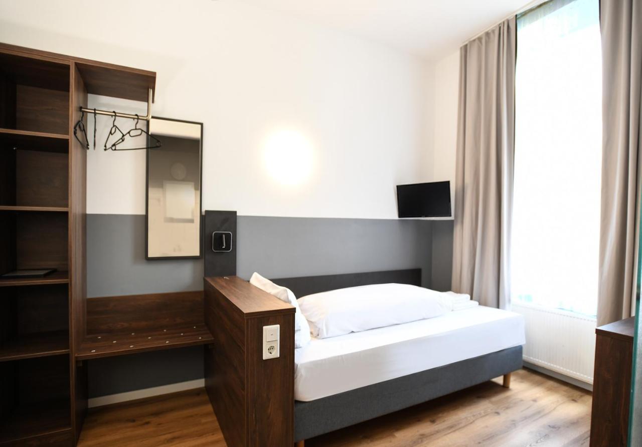 Hotel Apadana Frankfurt Frankfurt am Main Kültér fotó