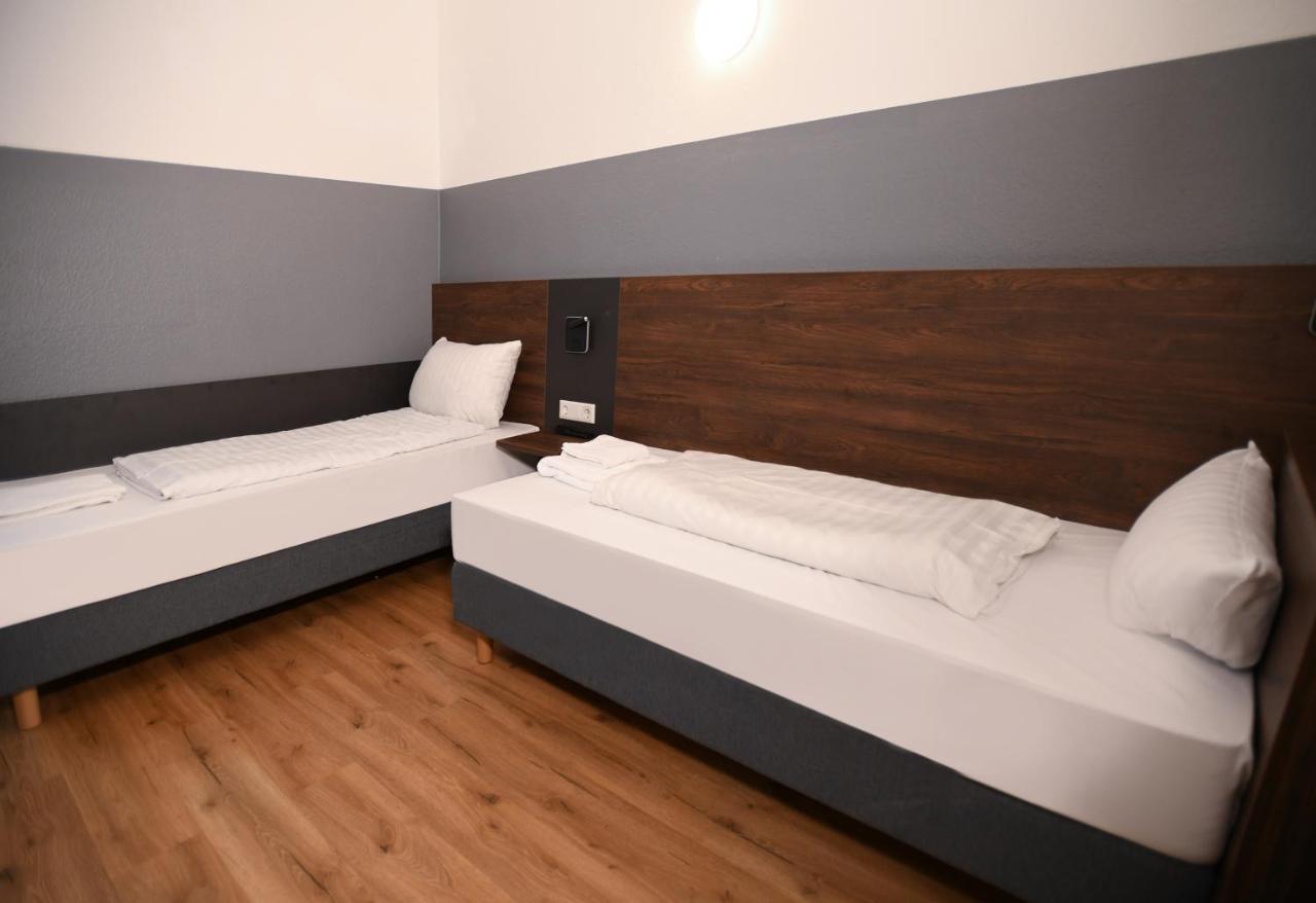 Hotel Apadana Frankfurt Frankfurt am Main Kültér fotó